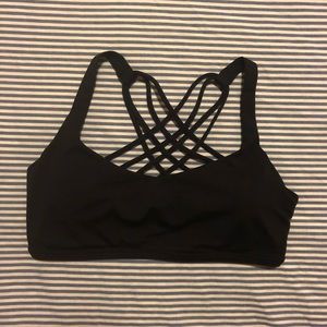 lululemon free to be wild bra (black)